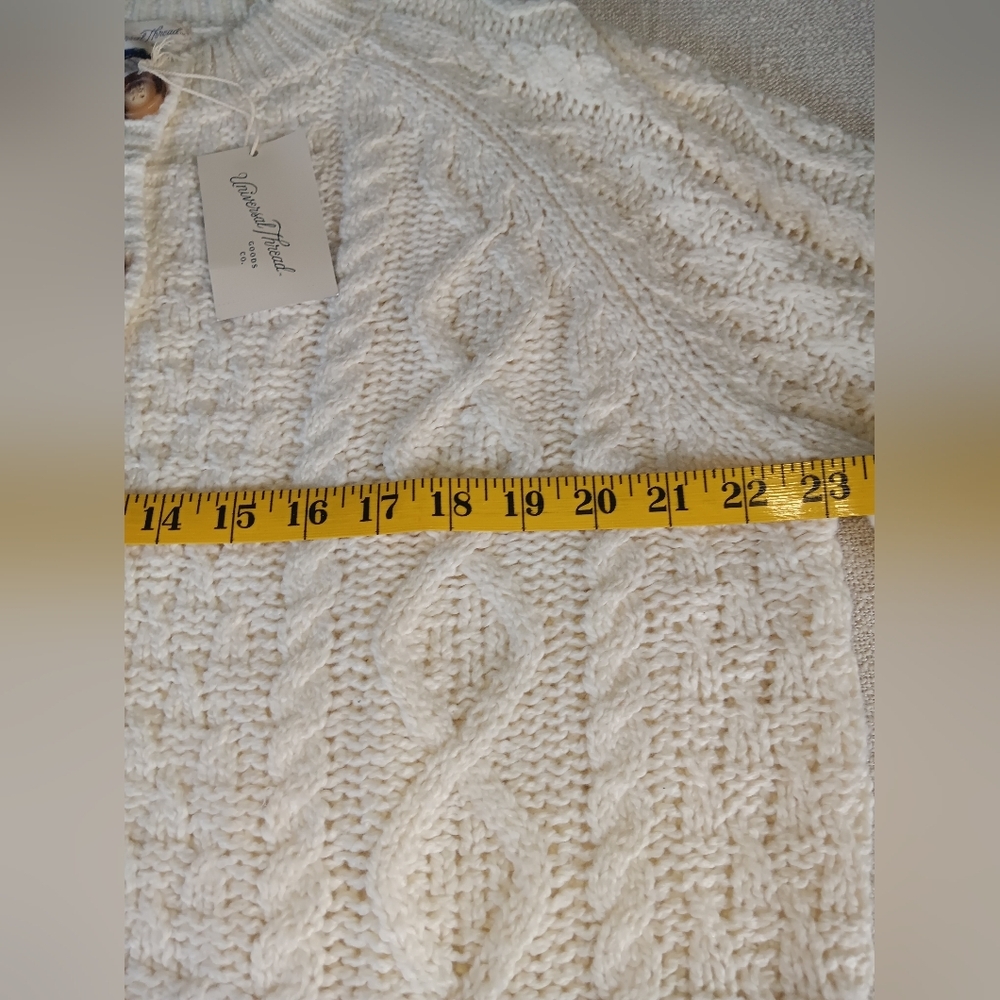Universal Thread Cream Button-Up Cardigan - image 4